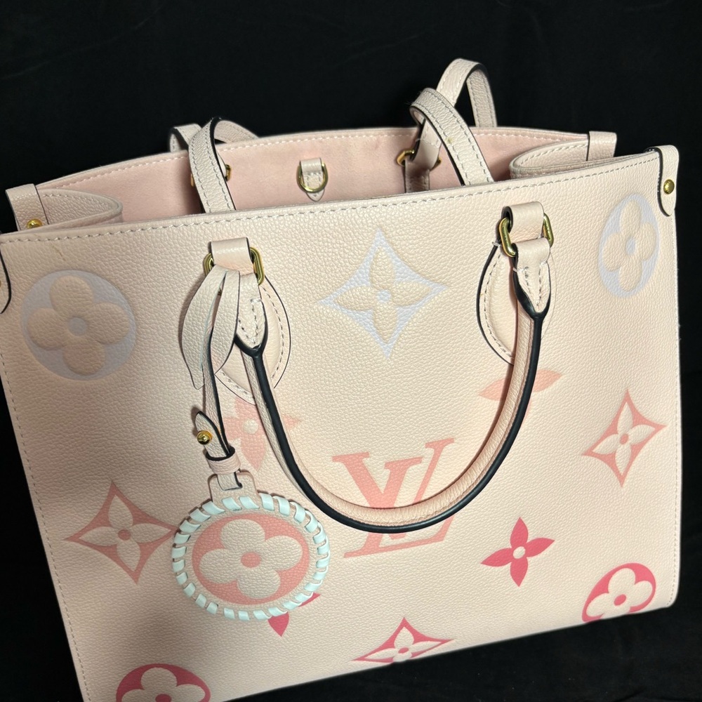 Louis Vuitton Pink and White Interior